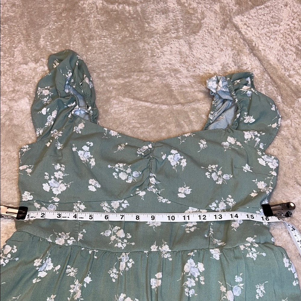 Hollister Green Tiered Skater Skirt Knee-Length Casual - Picture 6 of 9
